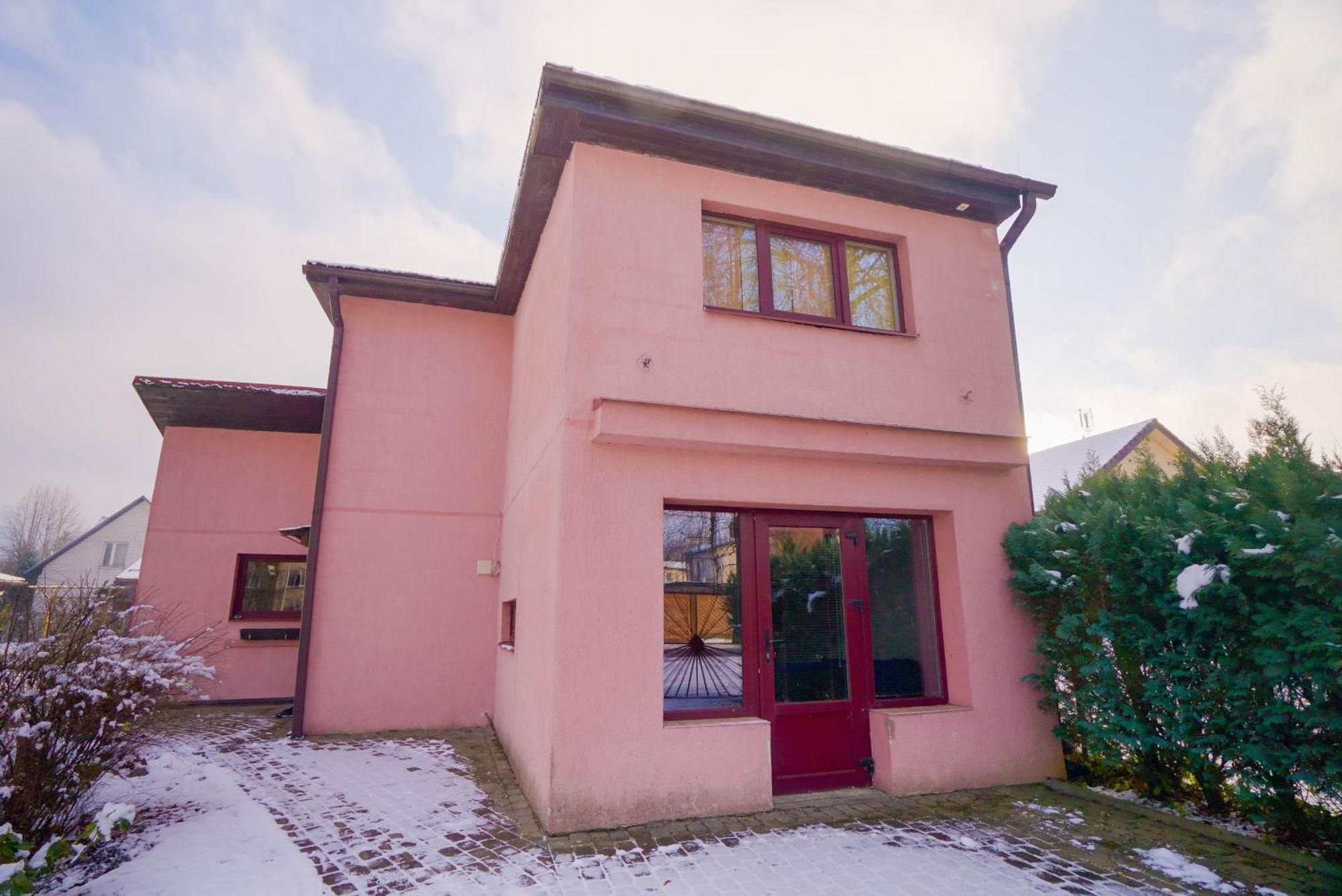 Getaway House Near Arboretum Botanical Garden Ogre Exterior photo